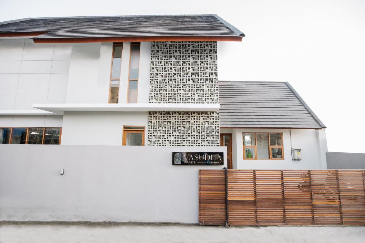 Vasudha Hostel Canggu מראה חיצוני תמונה